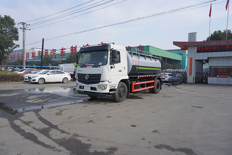 東風(fēng)D3  12方    吸污車